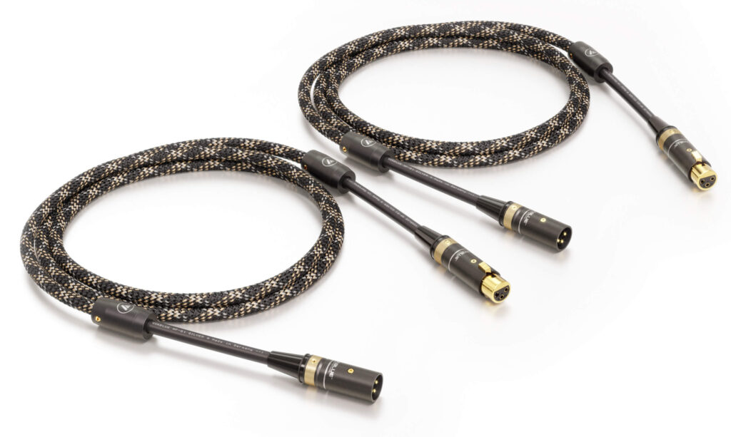 The NF-S1 XLR analog cable from VIABLUE™ features high-quality 4-way shielding and special geometry that minimizes interference and provides clear, detailed reproduction.
